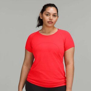 Lululemon Swiftly Tech Short Sleeve 2.0 Love Red Size 6